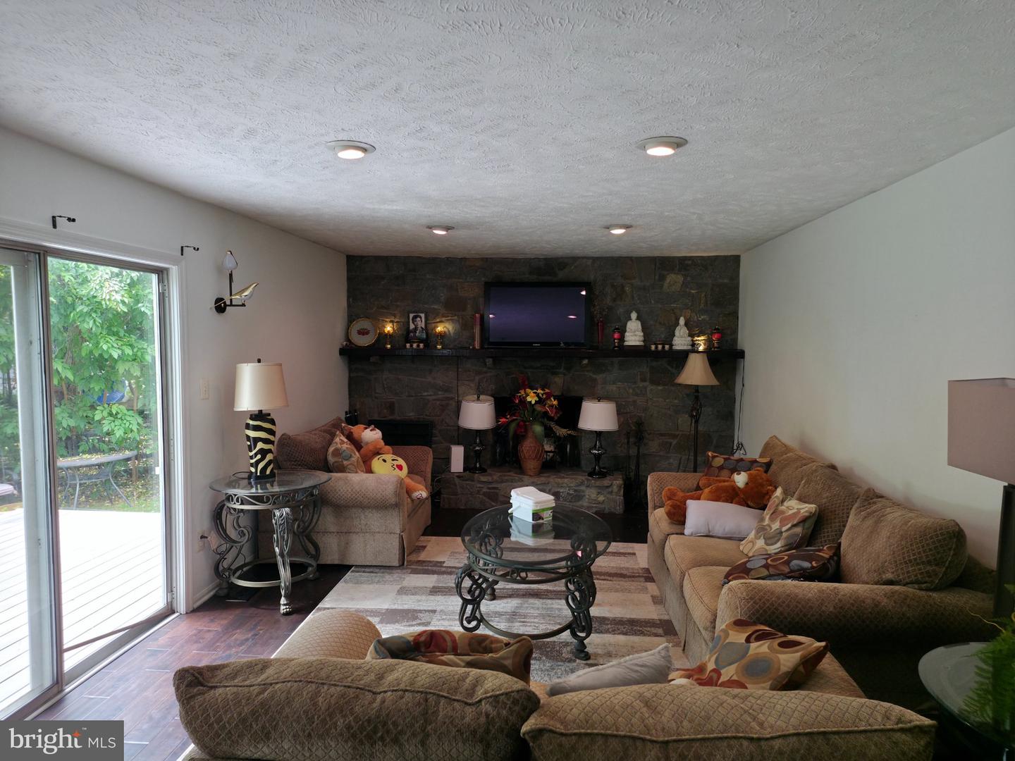 12501 Cross Country Ln Property Photo 6