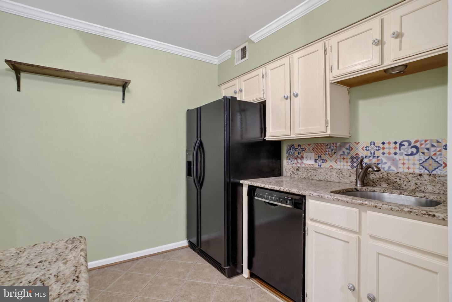 7332 Tavenner Ln #1a Property Photo 7