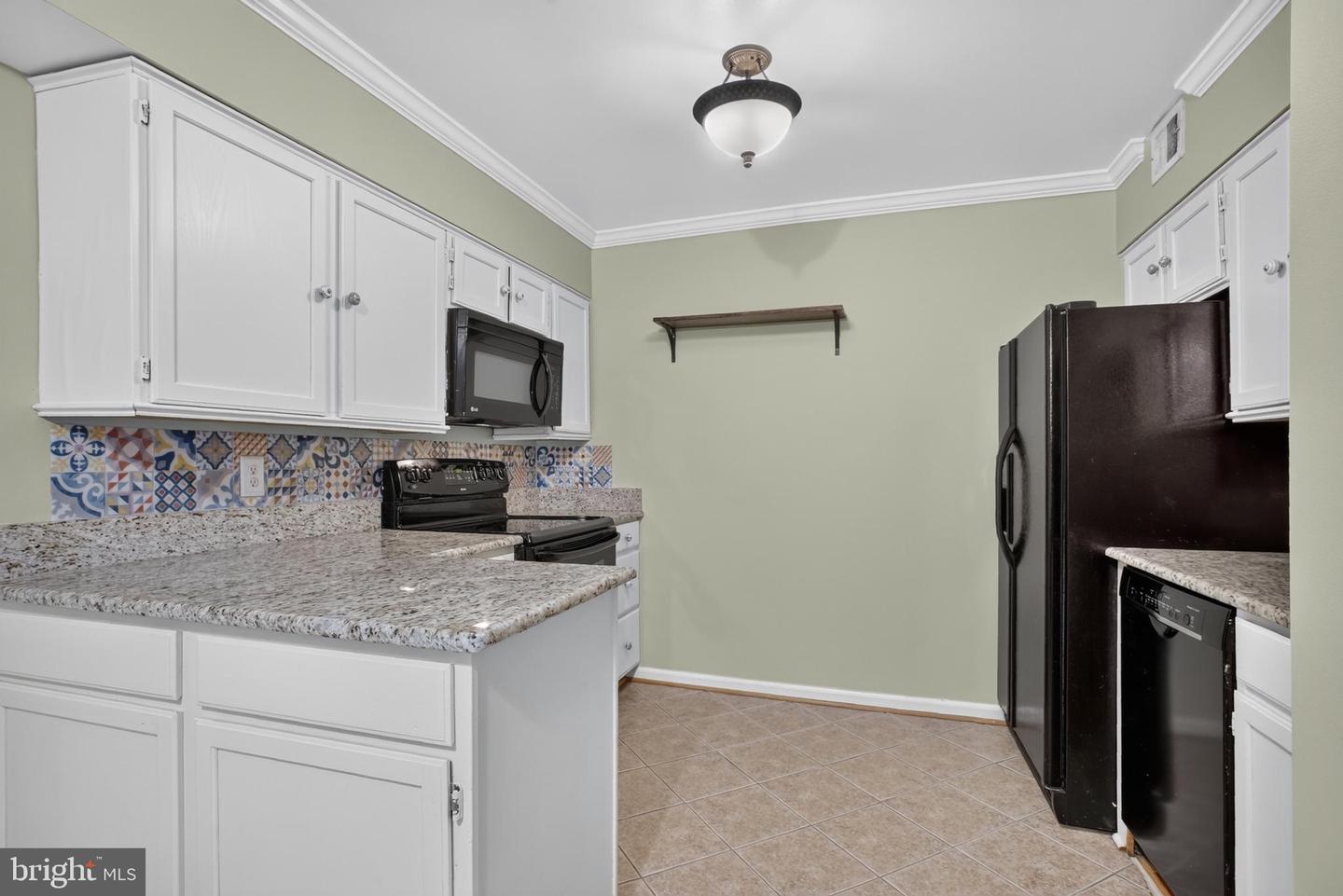 7332 Tavenner Ln #1a Property Photo 11