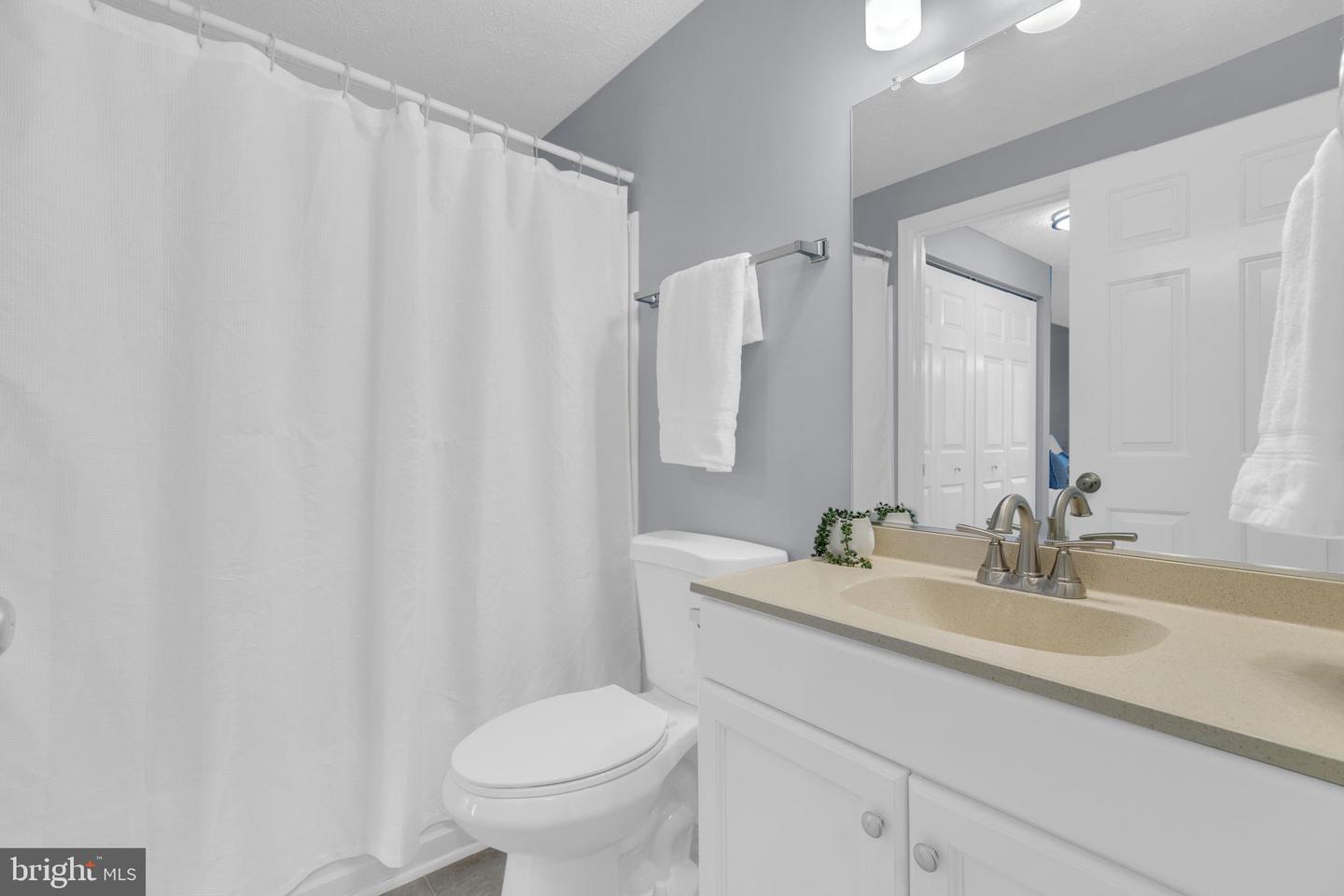 8544 Blue Rock Ln Property Photo 24