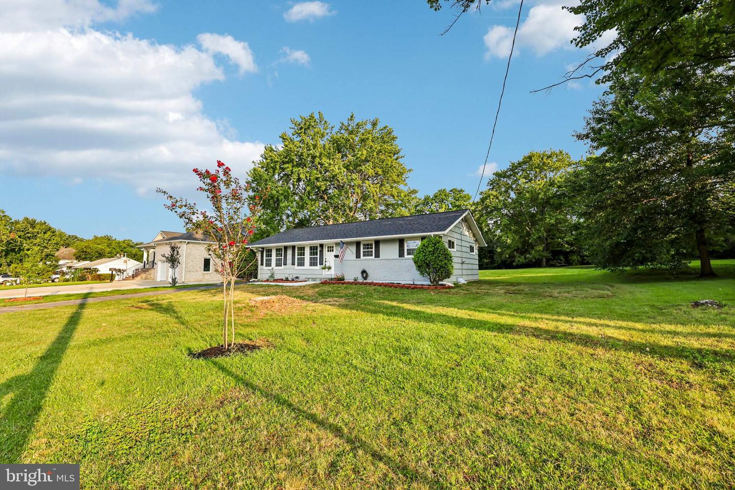7200 Vellex Ln Property Photo 4