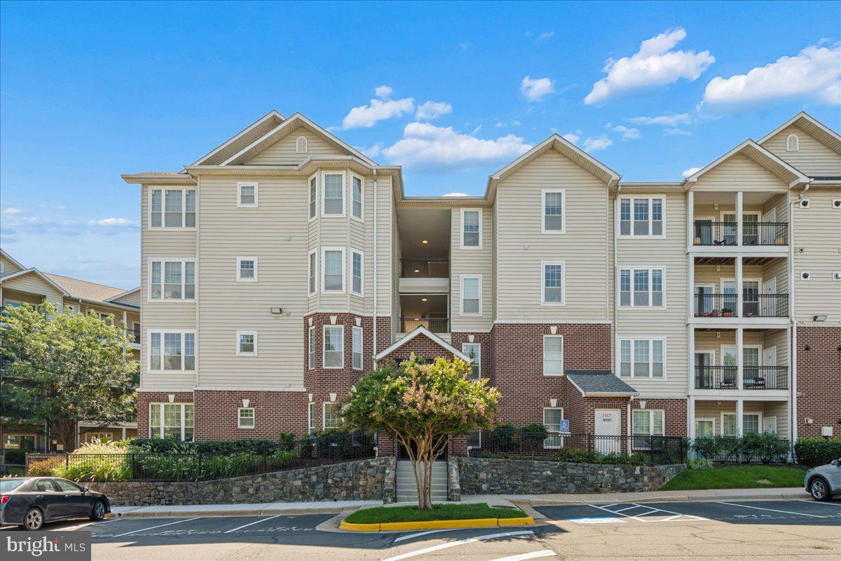 1550 SPRING GATE DR #8113 Property Photo 1