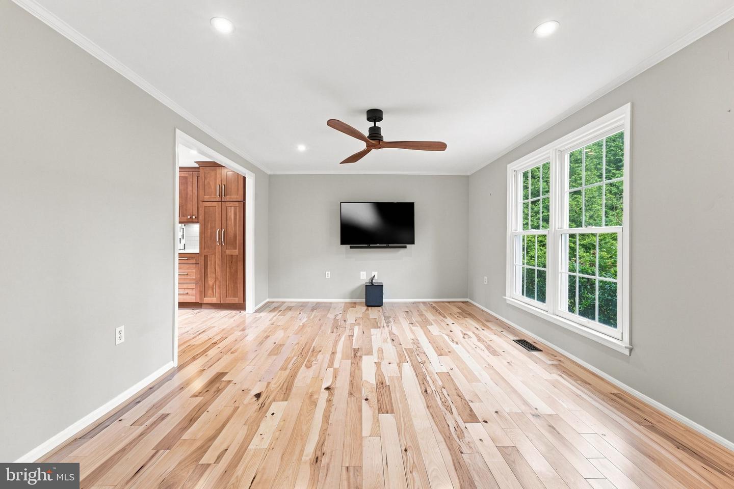 6102 Queens Brigade Ct Property Photo 15