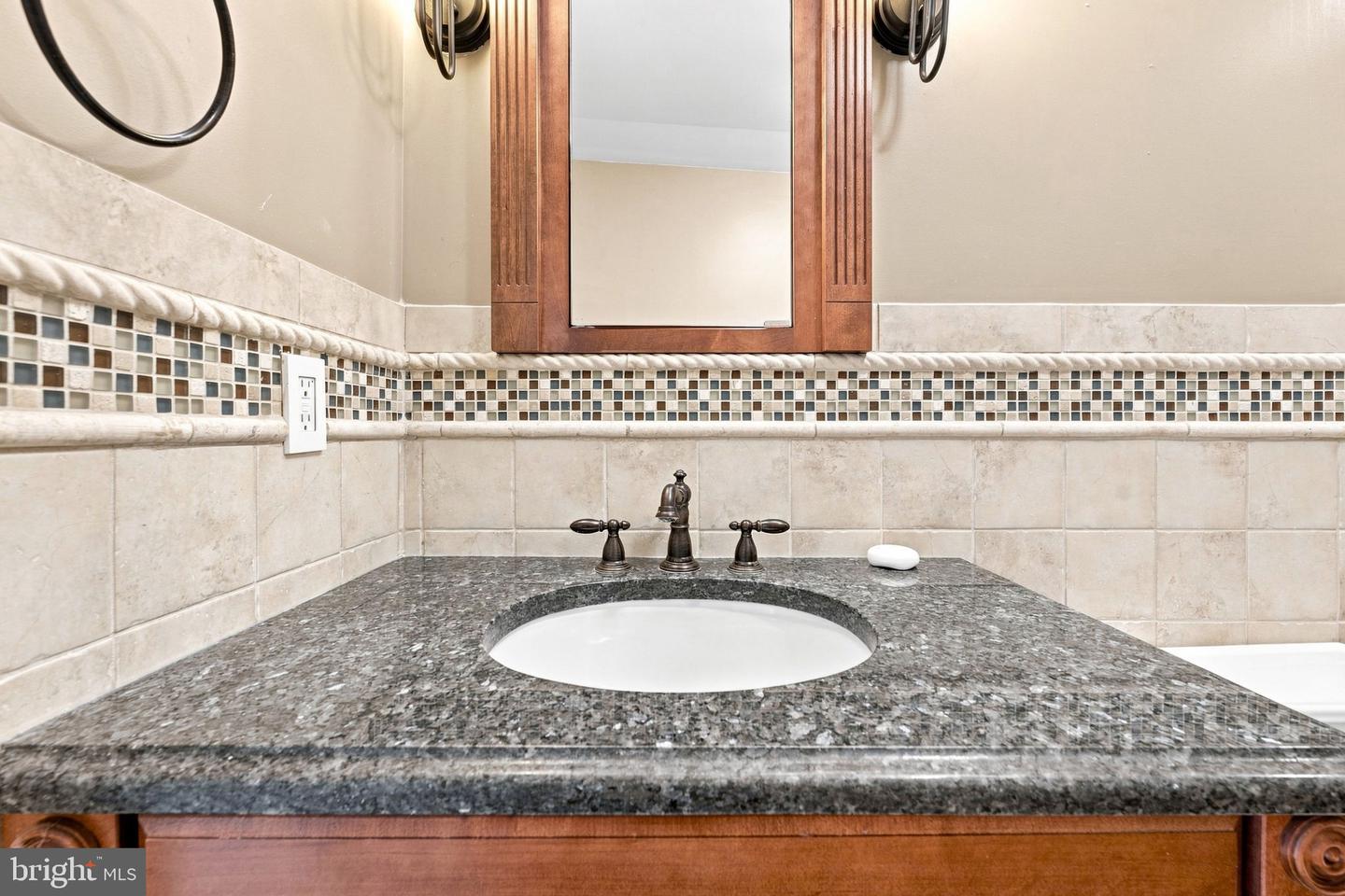 6102 Queens Brigade Ct Property Photo 48