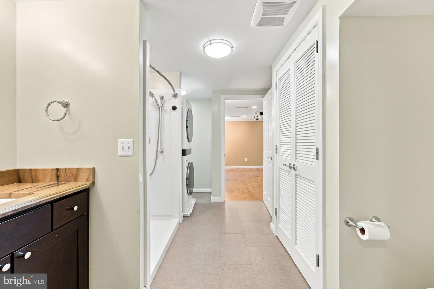 6102 Queens Brigade Ct Property Photo 57