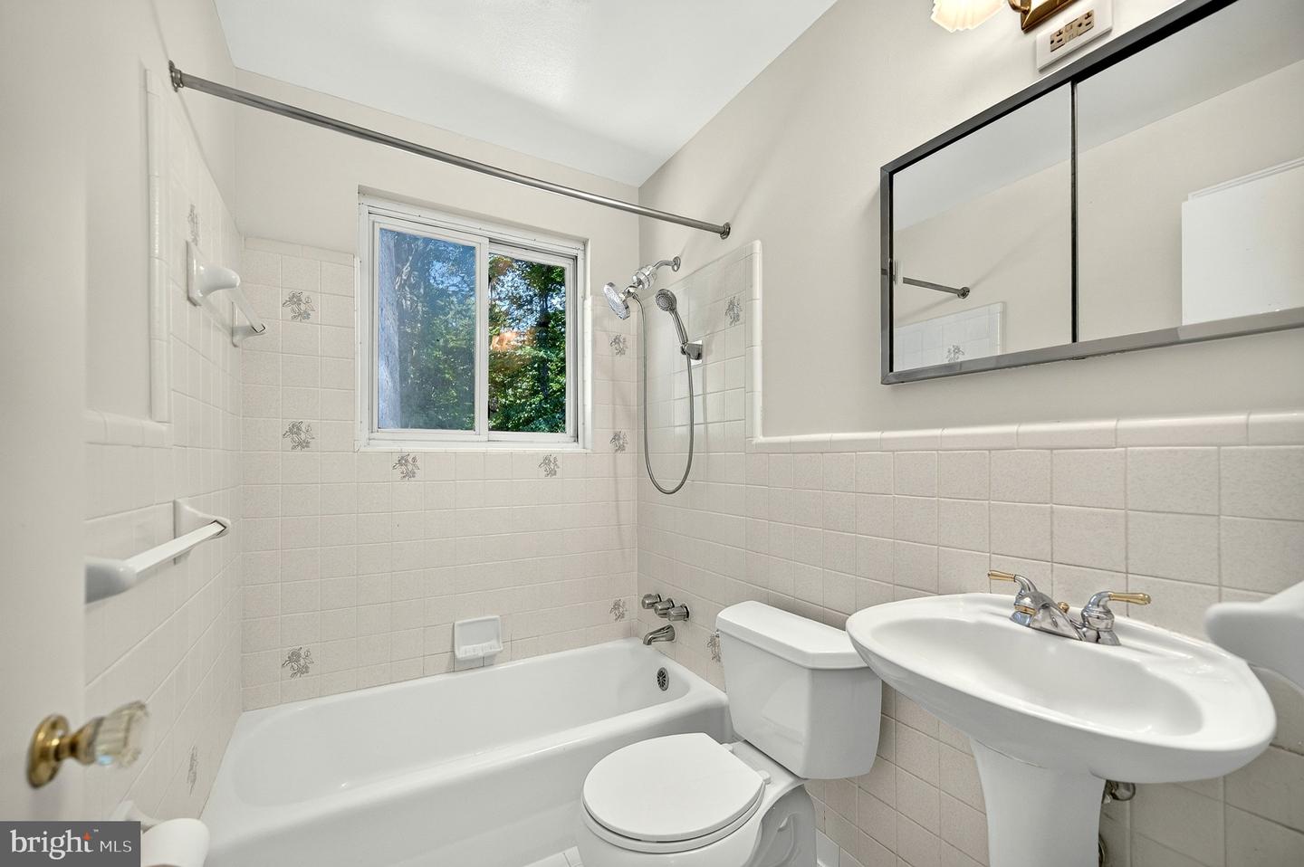 7426 Nancemond St Property Photo 20