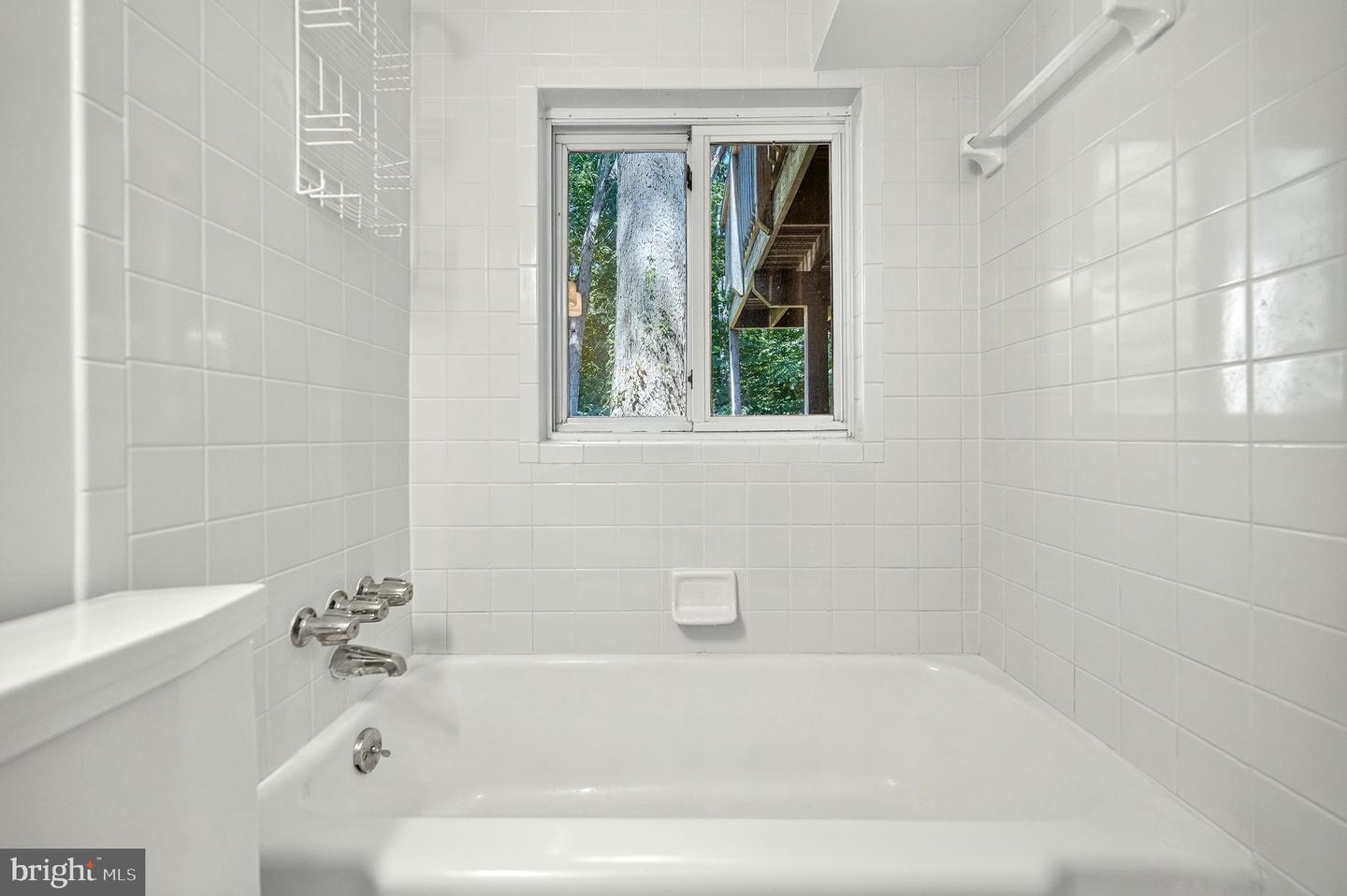 7426 Nancemond St Property Photo 24
