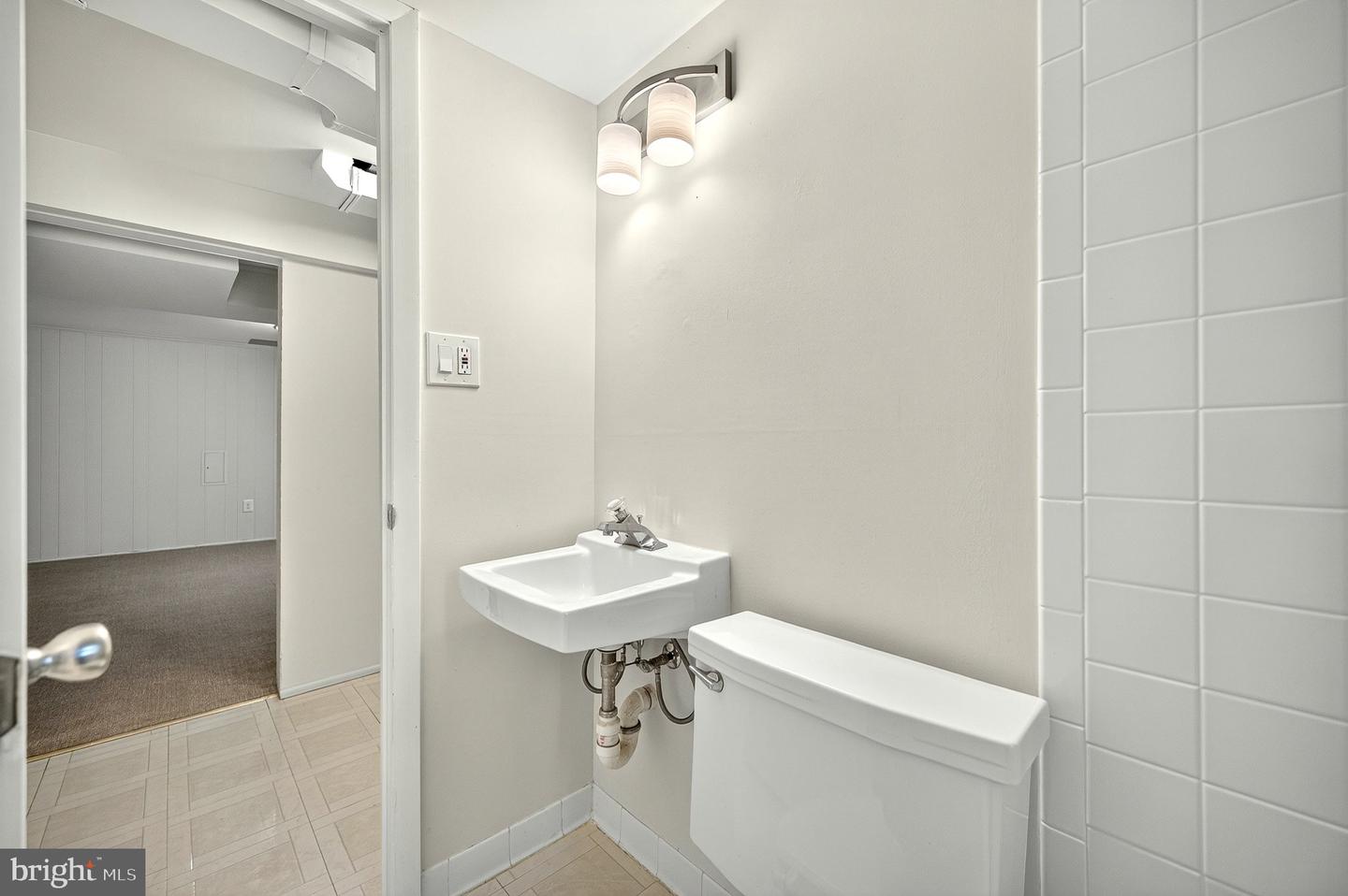 7426 Nancemond St Property Photo 25