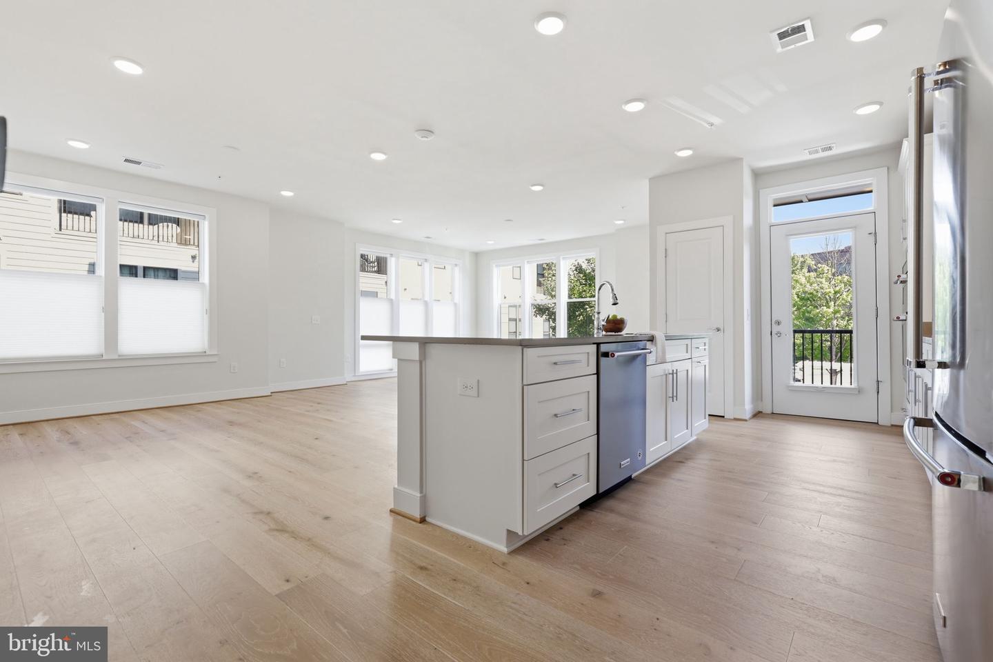 11200 Reston Station Blvd #205 Property Photo 3