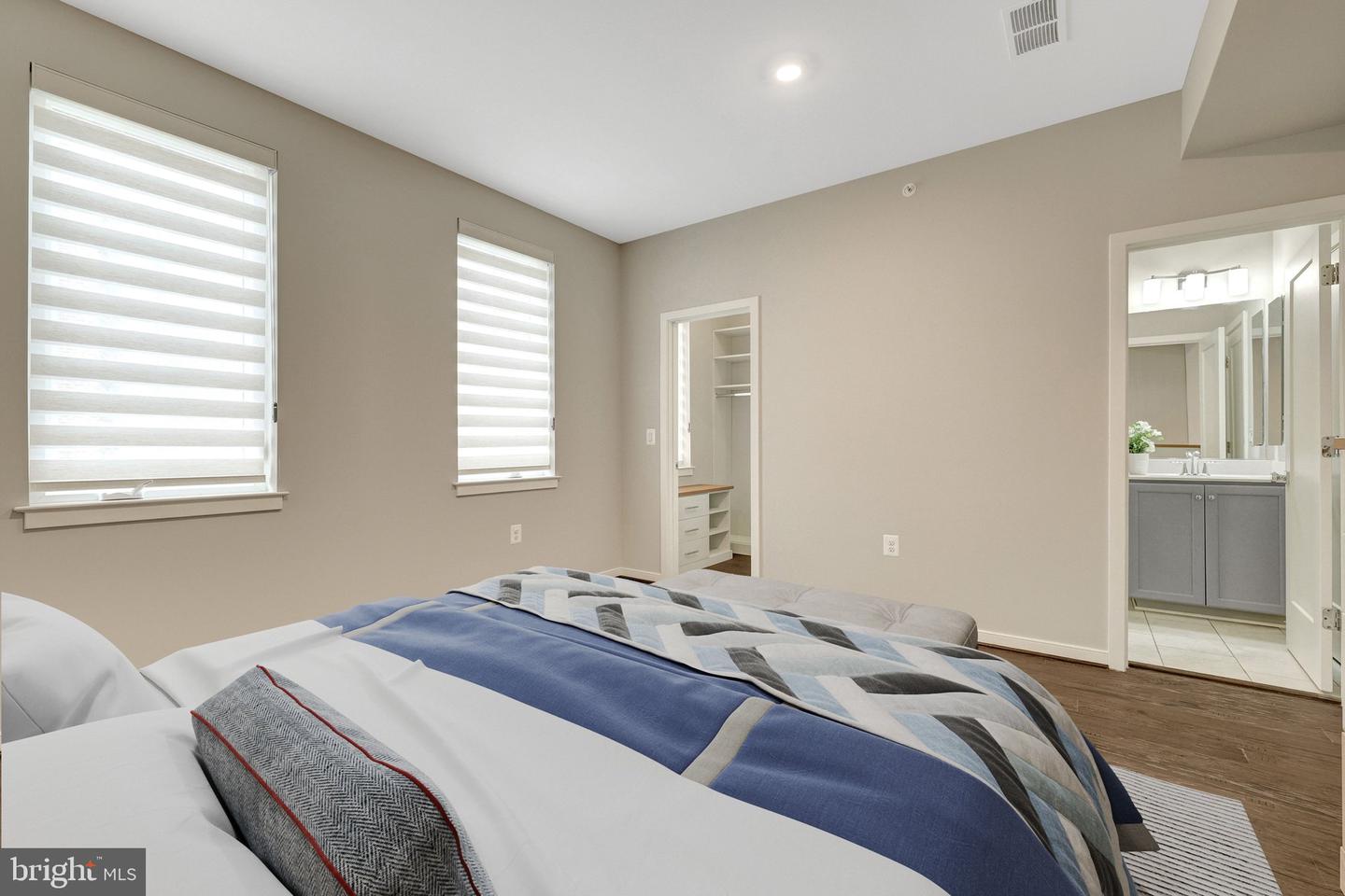 1888 Easterly Rd Property Photo 38