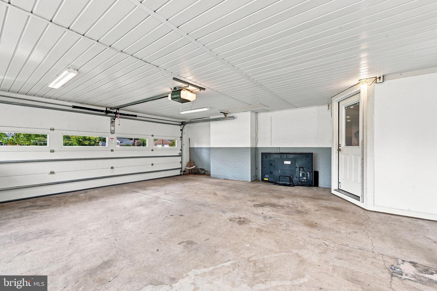 5214 Heming Ave Property Photo 45
