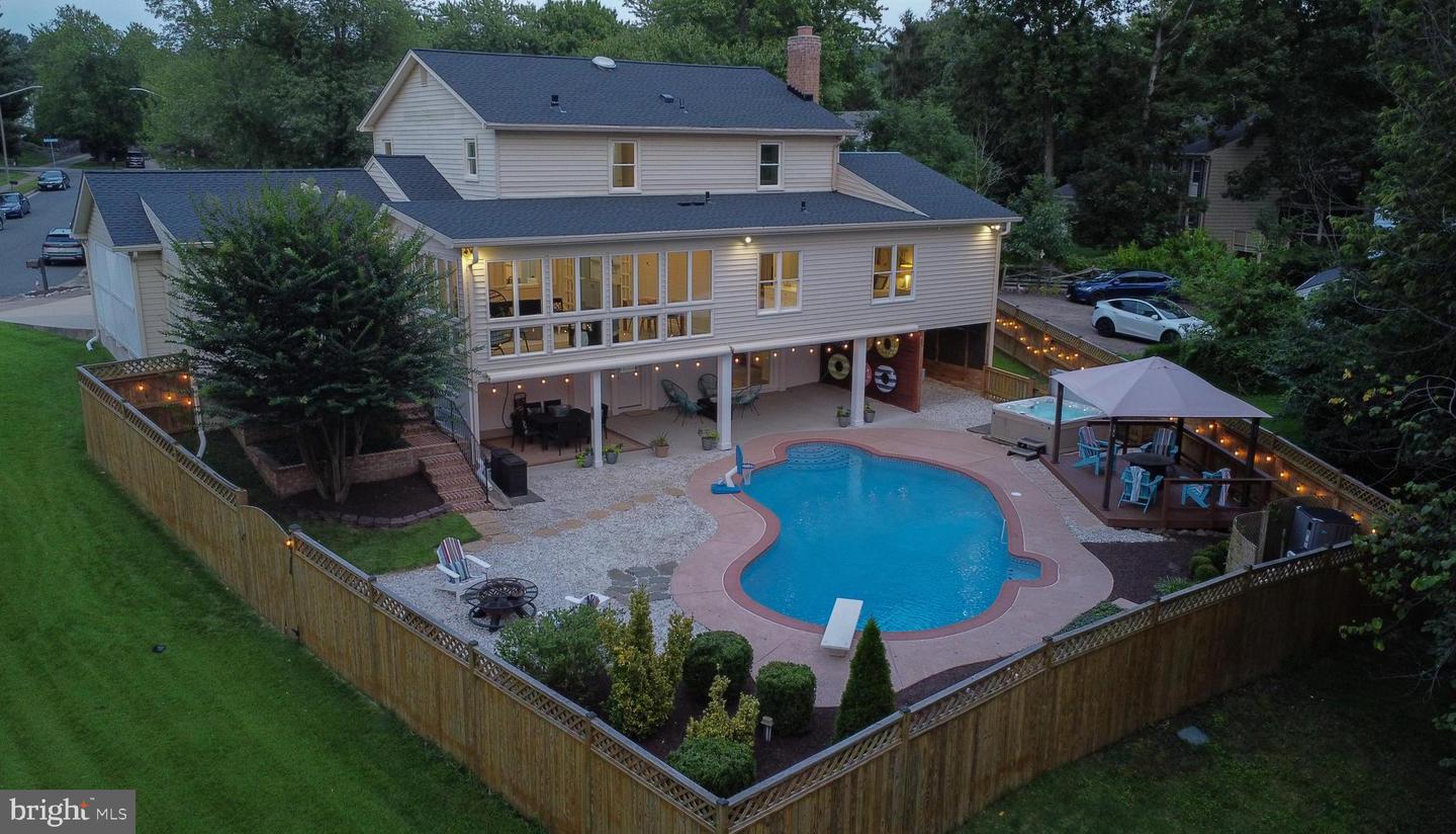 12043 Forbes Glen Dr Property Photo 1