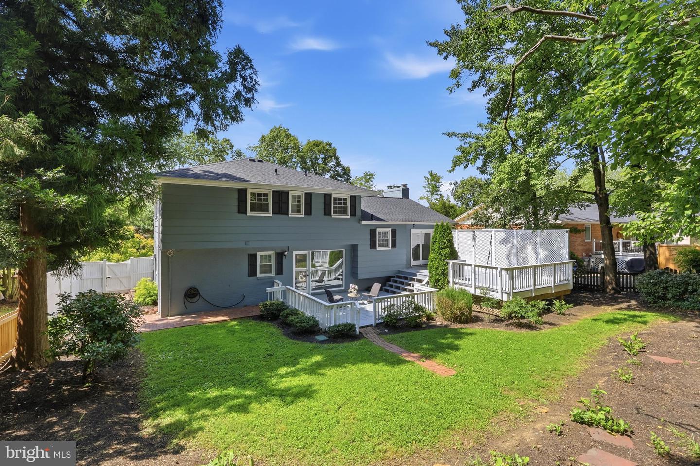 2322 Windsor Rd Property Photo 32
