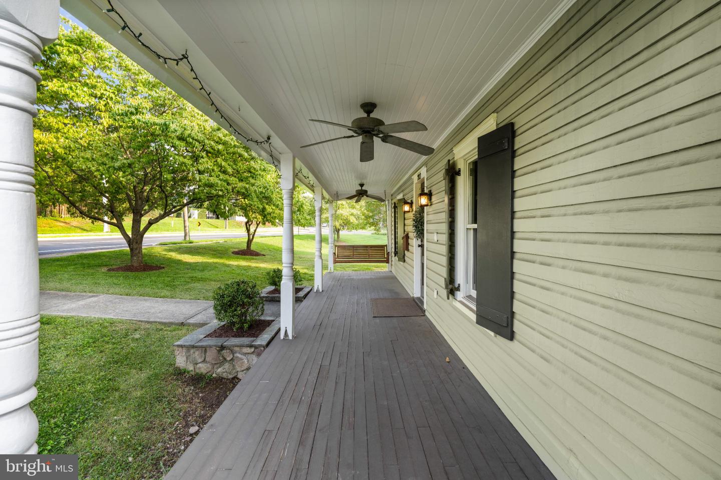 703 Dranesville Rd Property Photo 5