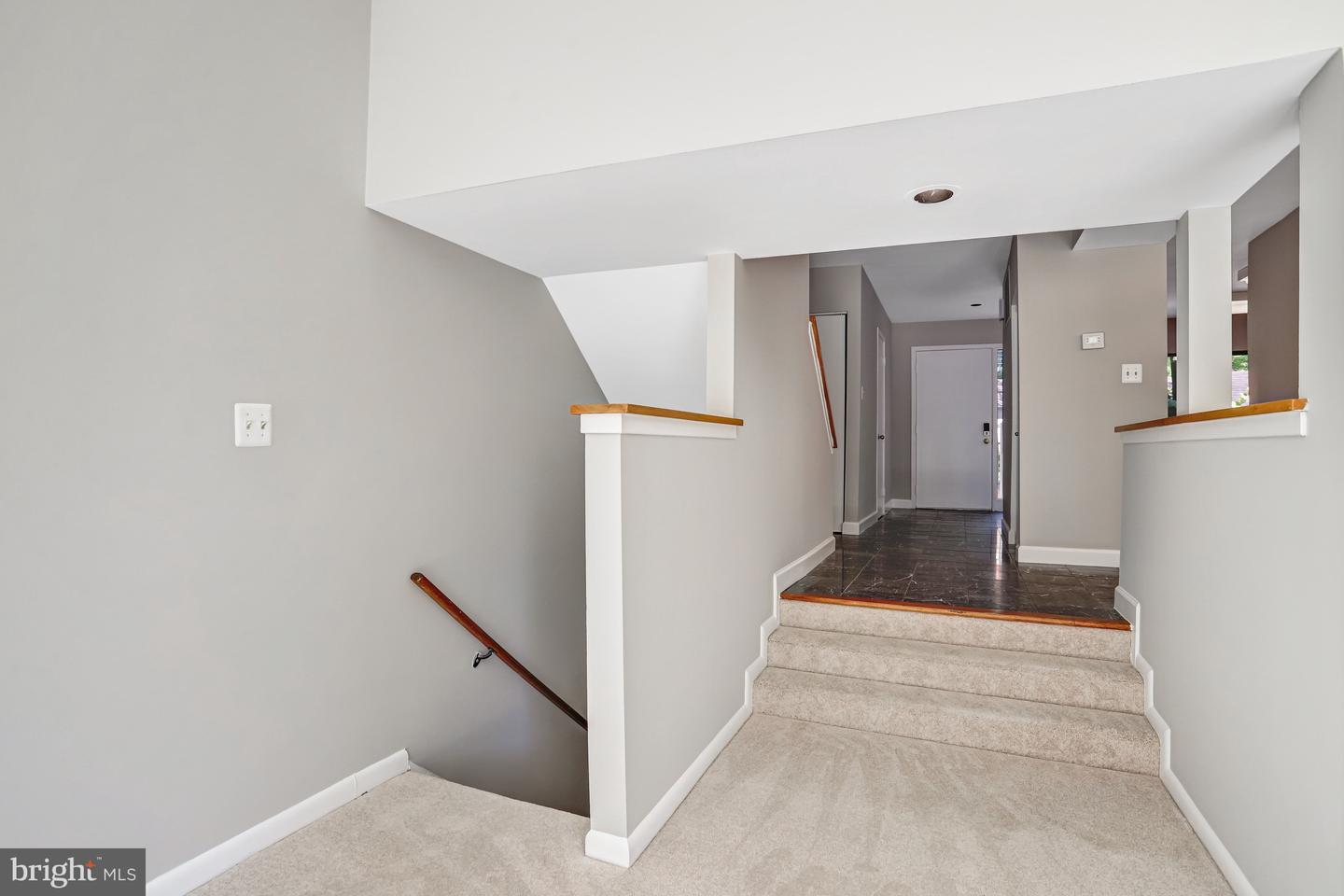1953 Lakeport Way Property Photo 27