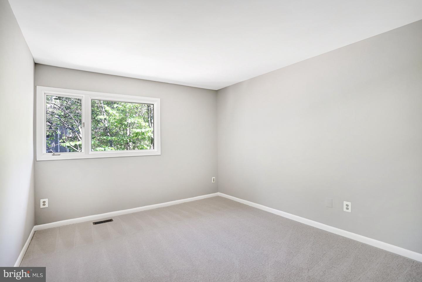 1953 Lakeport Way Property Photo 36