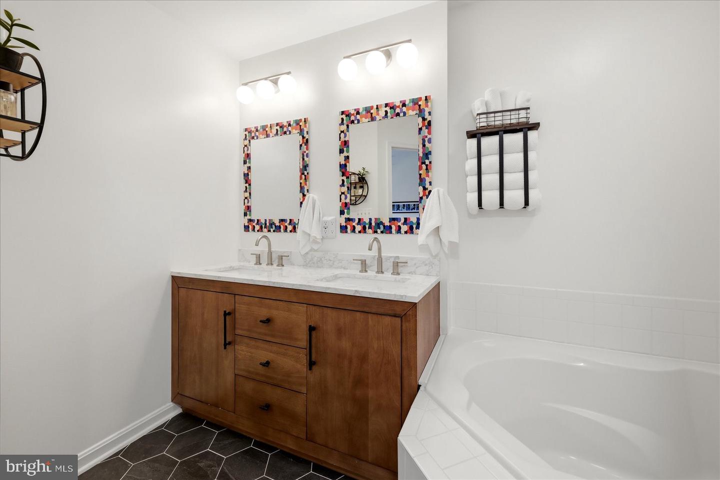 6389 Saint Timothys Ln Property Photo 21