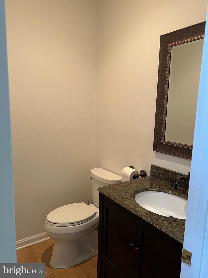 6683 Mclean Dr Property Photo 27