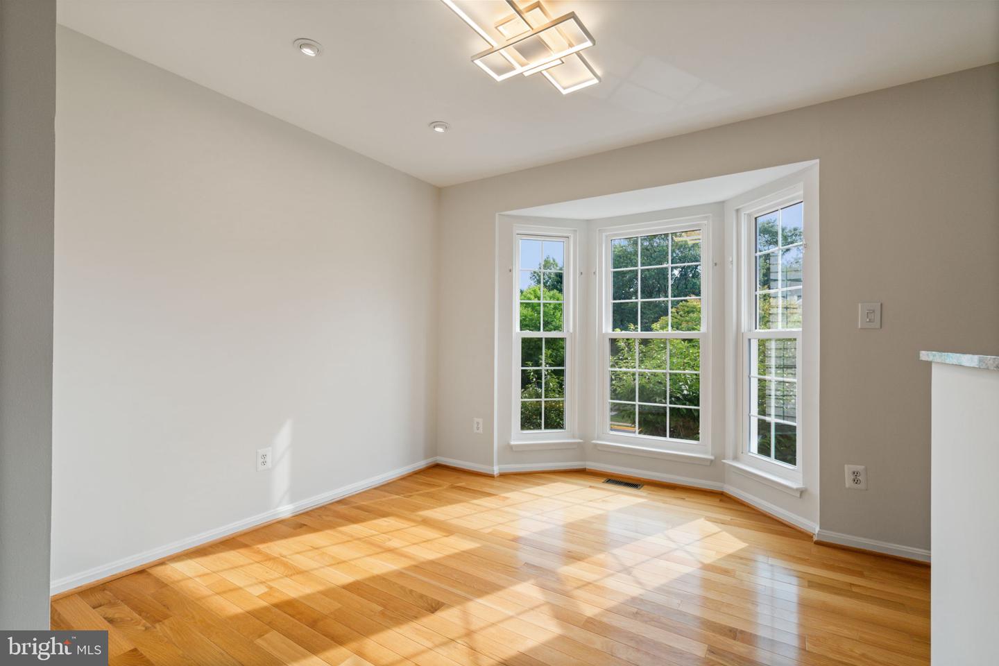 6510 Kelsey Point Cir Property Photo 12
