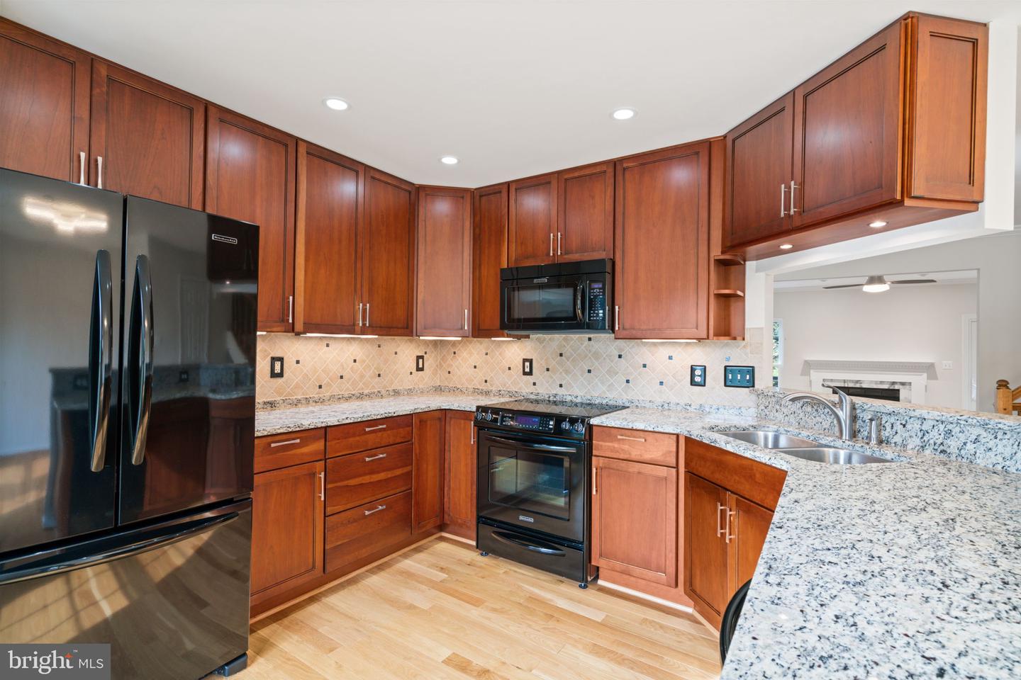 6510 Kelsey Point Cir Property Photo 14