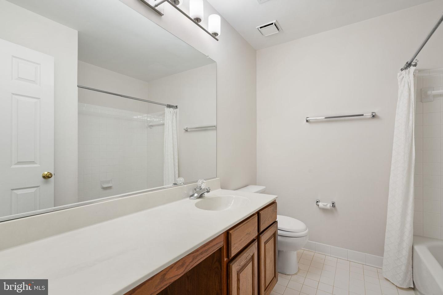 6510 Kelsey Point Cir Property Photo 32
