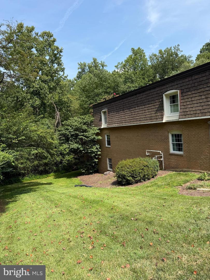 5905 Bayshire Rd #k Property Photo 27