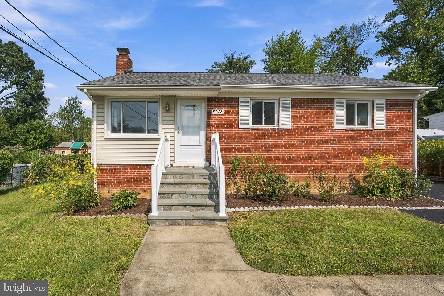 7018 Strathmore St Property Photo 1