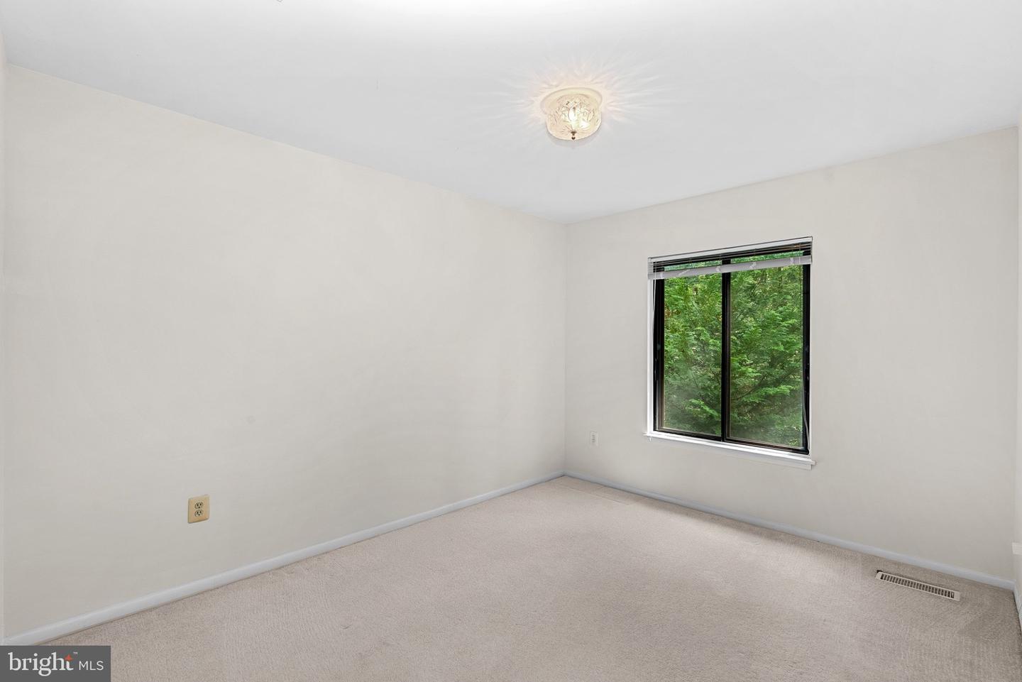 11545 Hearthstone Ct Property Photo 35