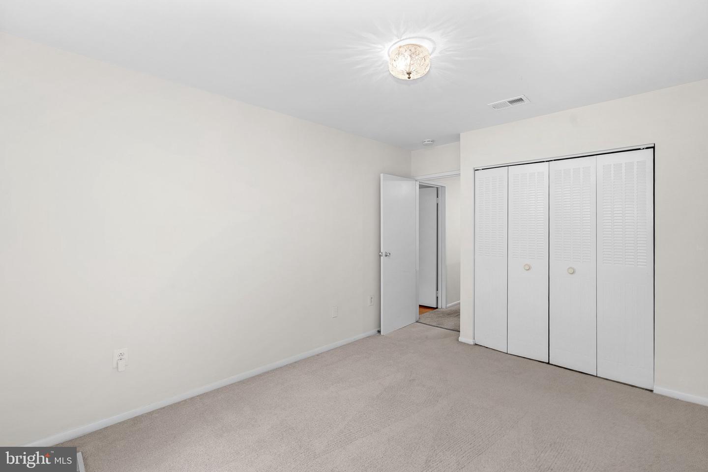 11545 Hearthstone Ct Property Photo 38