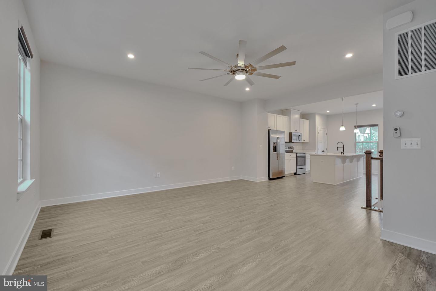 7849 Francis Dickens Ln Property Photo 5