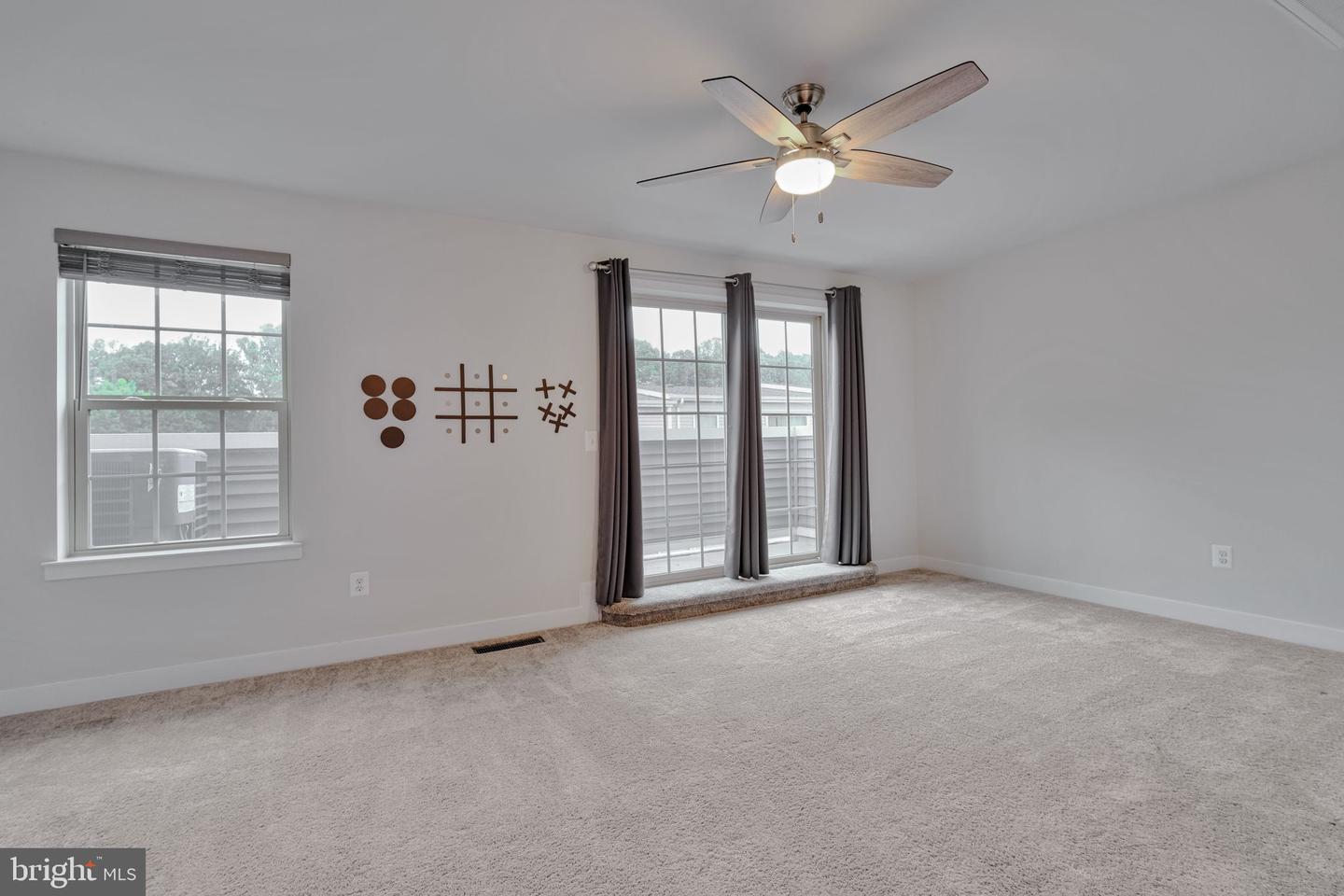 7849 Francis Dickens Ln Property Photo 12