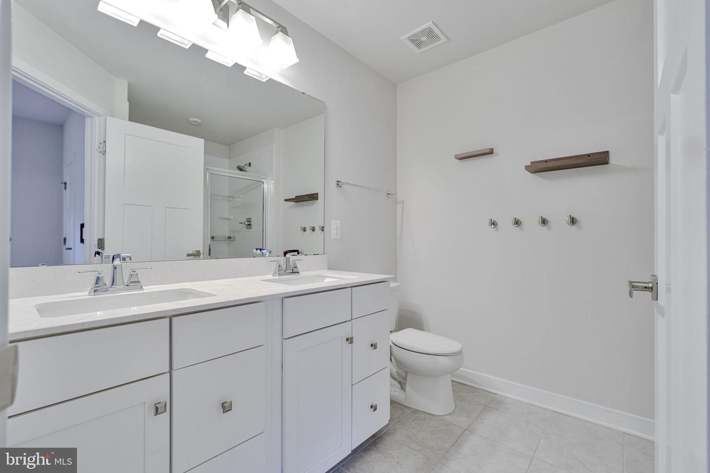 7849 Francis Dickens Ln Property Photo 17