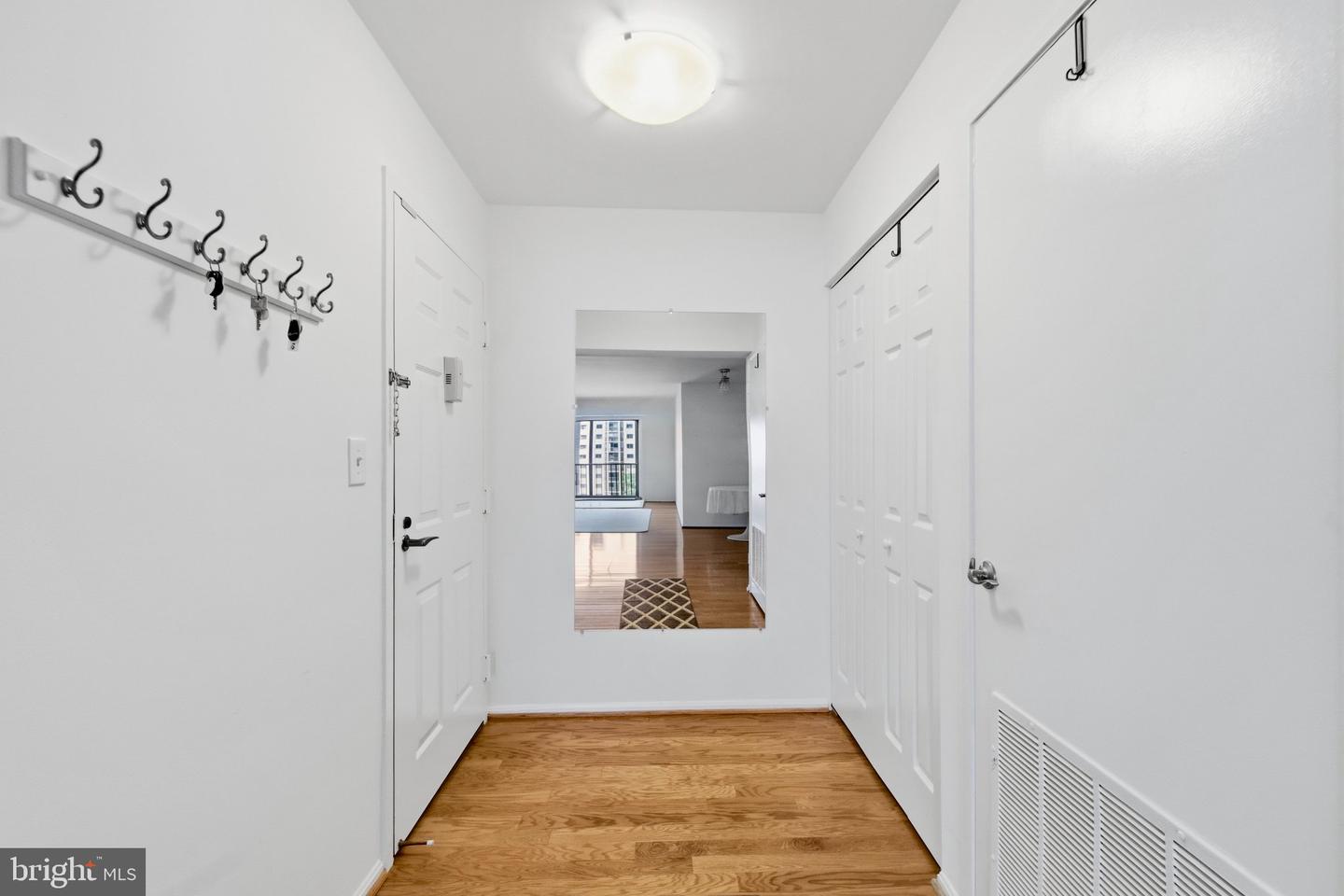 5904 Mount Eagle Dr #817 Property Photo 17