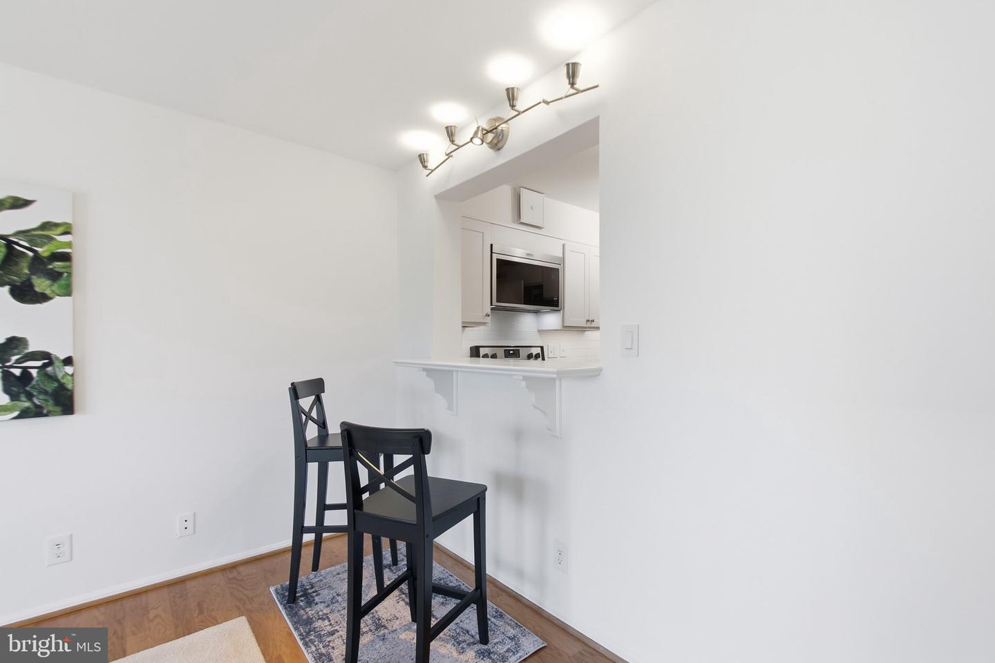 5904 Mount Eagle Dr #817 Property Photo 33