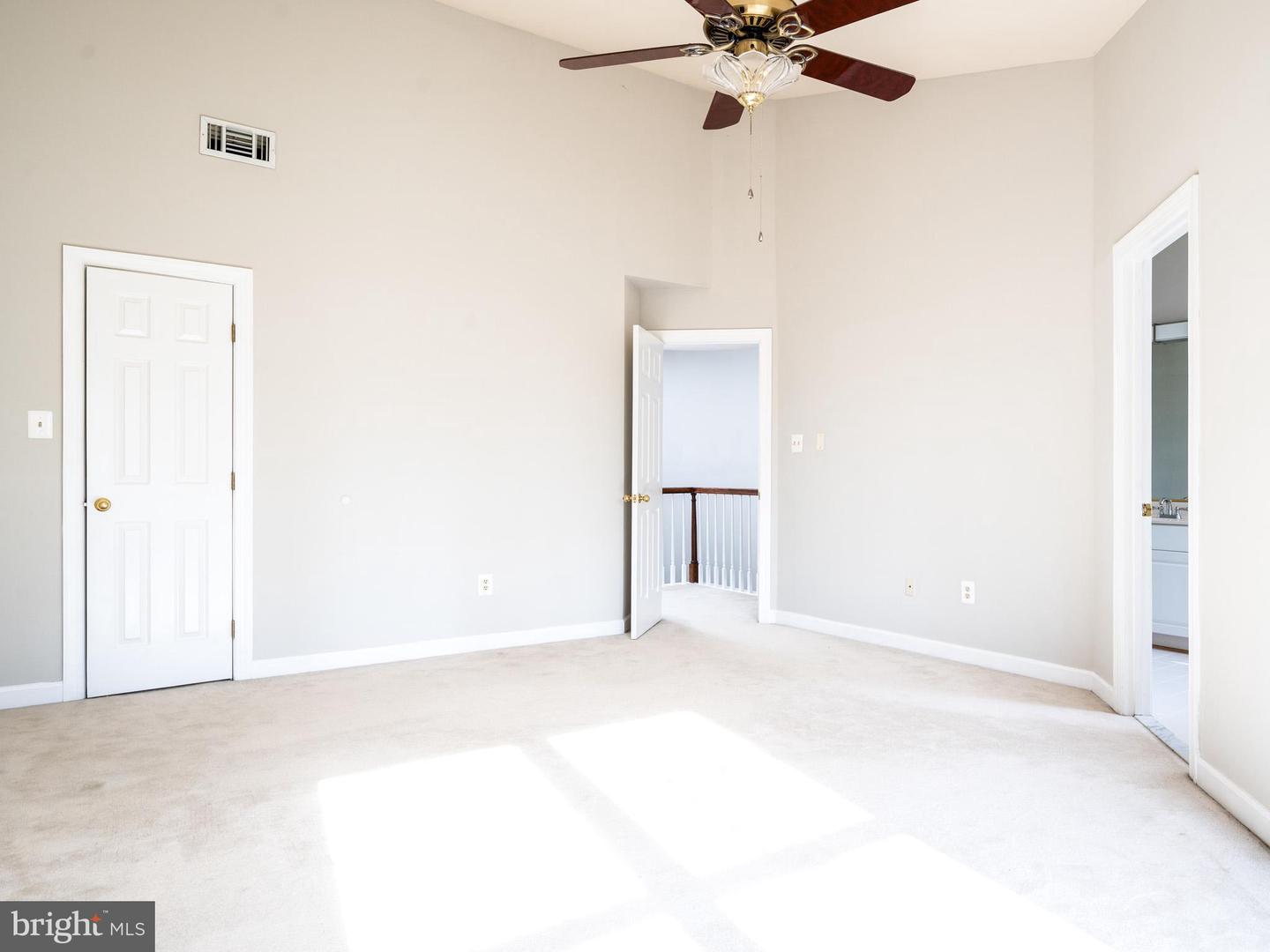 2155 Wolftrap Ct Property Photo 21