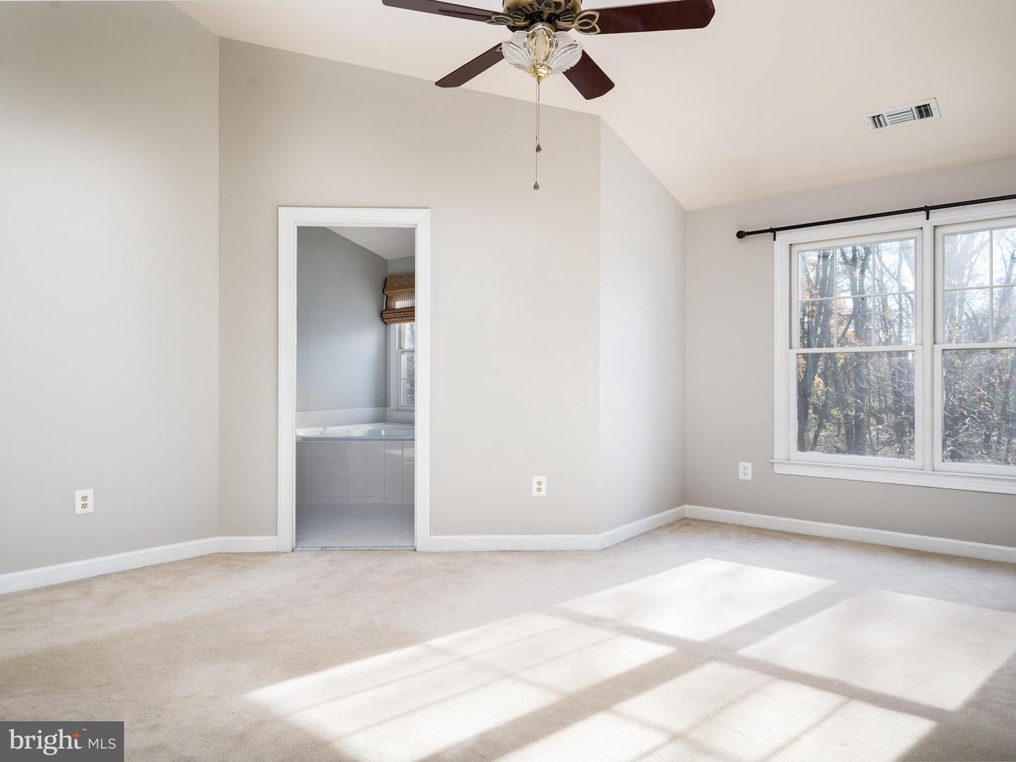 2155 Wolftrap Ct Property Photo 22