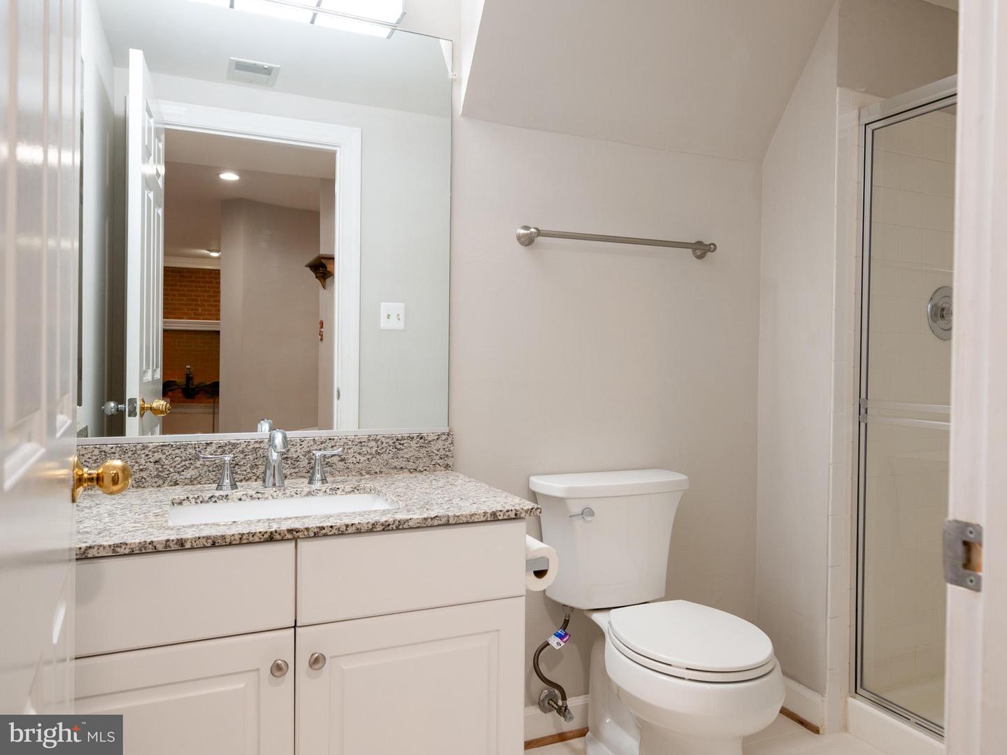2155 Wolftrap Ct Property Photo 35