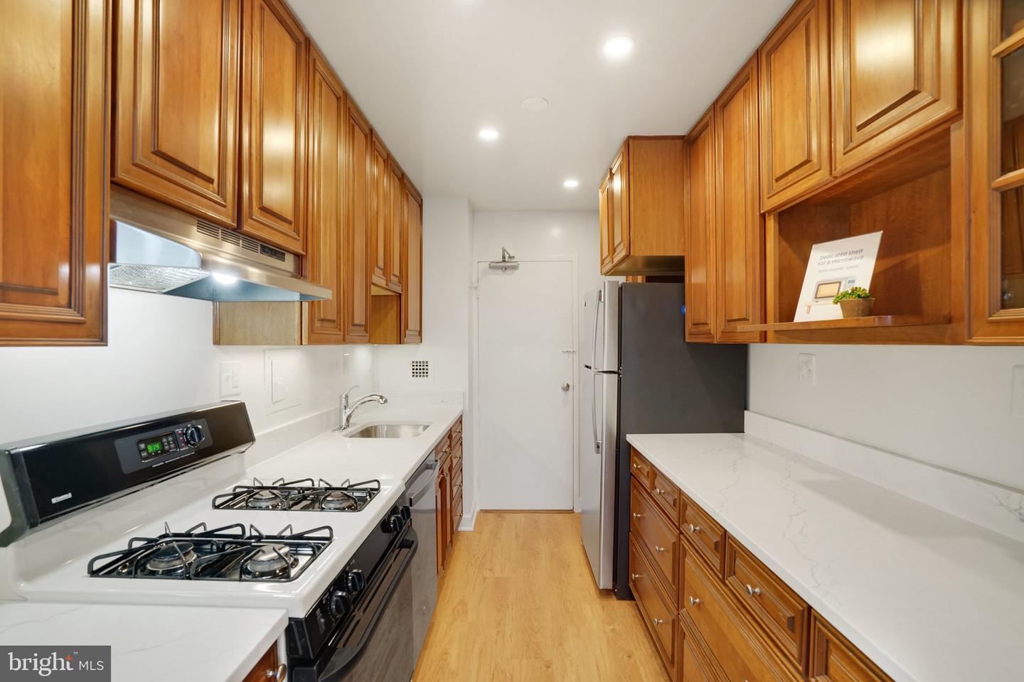 6621 Wakefield Dr #418 Property Photo 6