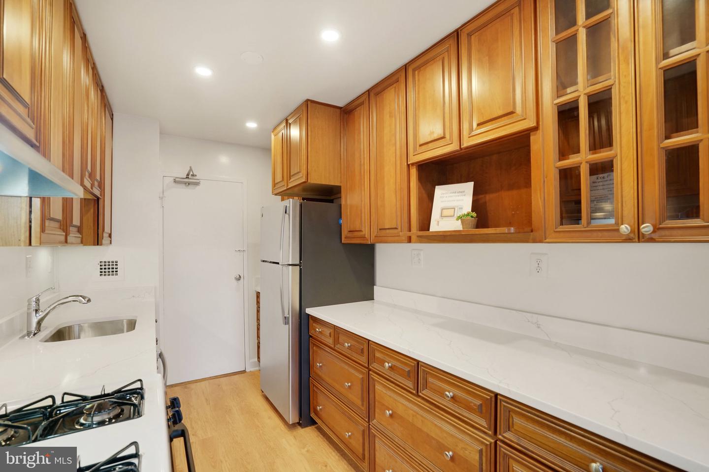 6621 Wakefield Dr #418 Property Photo 7
