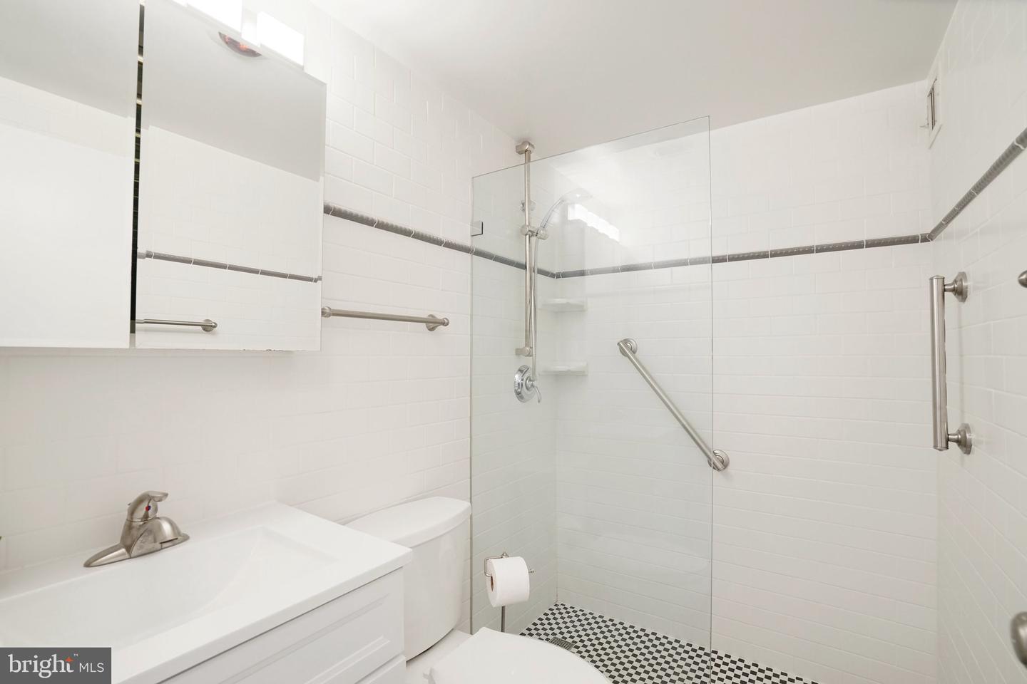 6621 Wakefield Dr #418 Property Photo 15