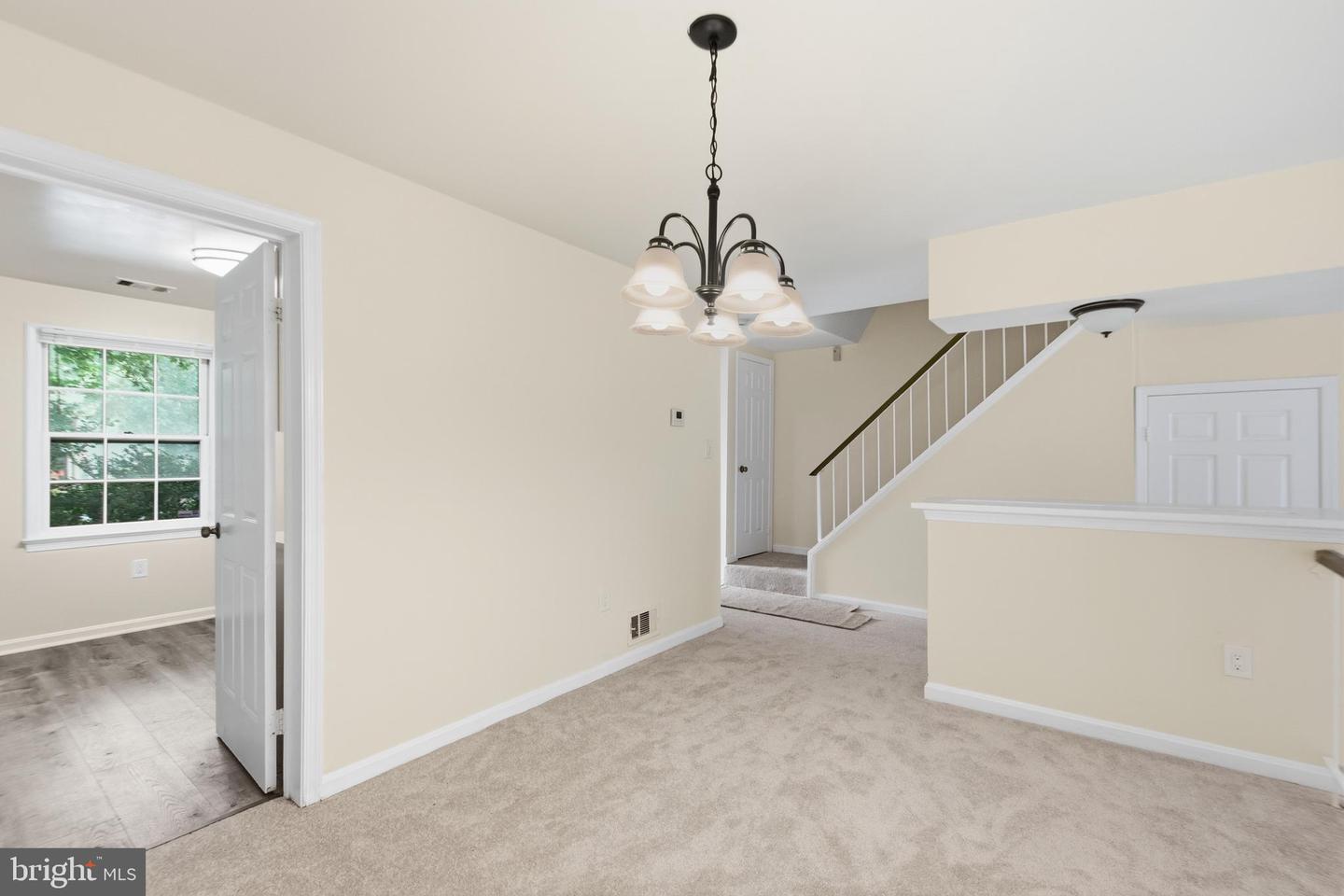 7810 Lake Pleasant Dr Property Photo 8