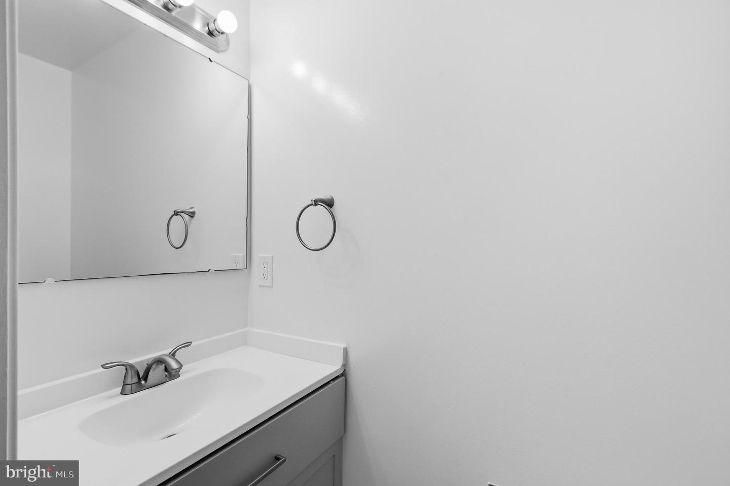 7810 Lake Pleasant Dr Property Photo 21