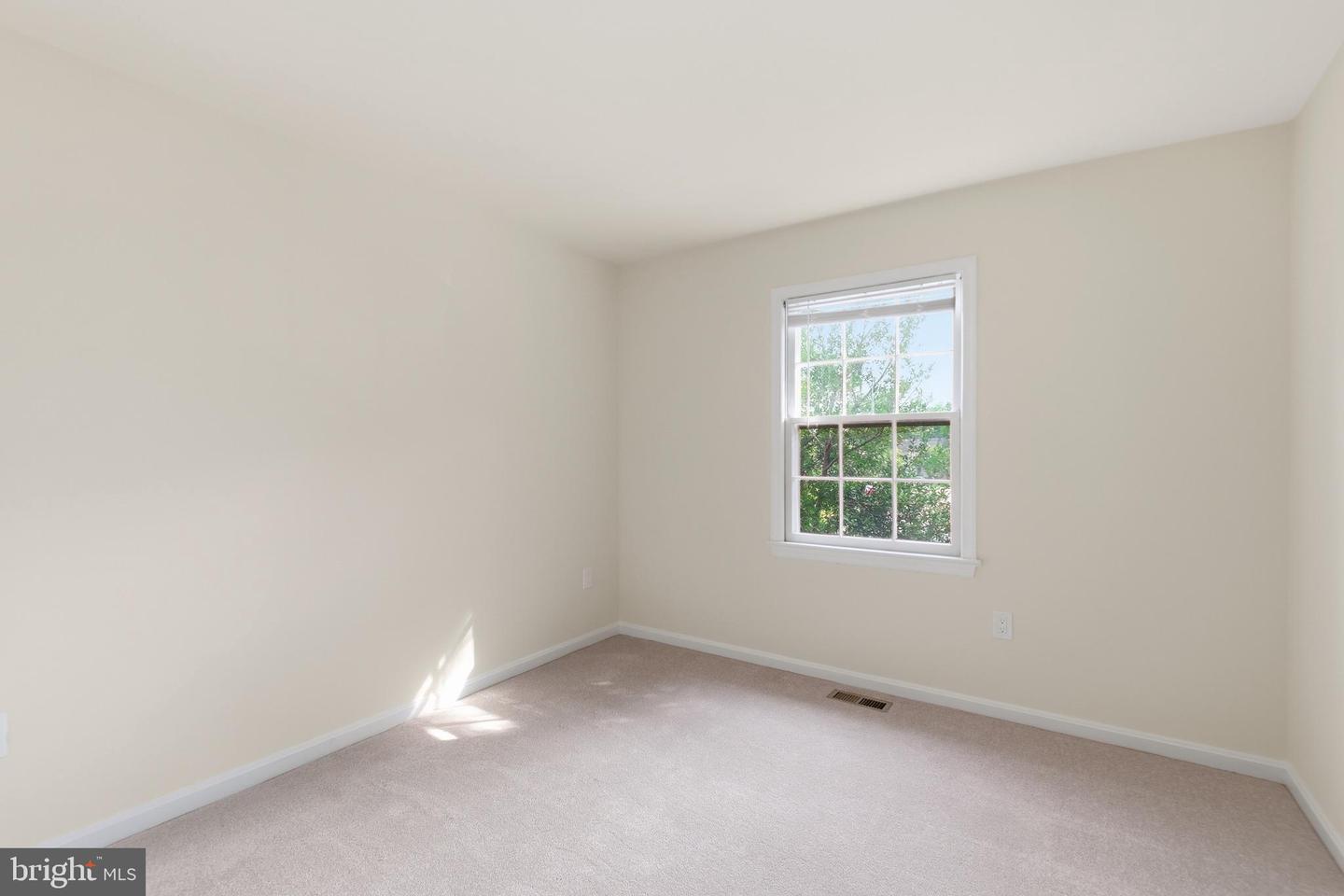 7810 Lake Pleasant Dr Property Photo 22