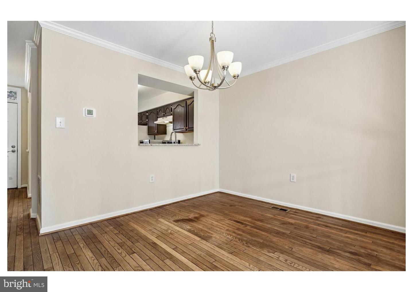 14033 Betsy Ross Ln Property Photo 3