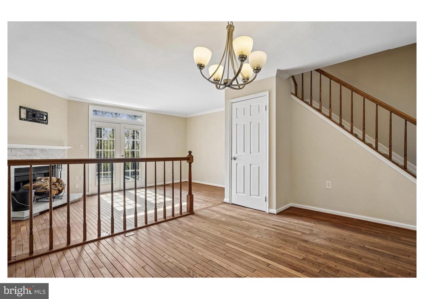 14033 Betsy Ross Ln Property Photo 5
