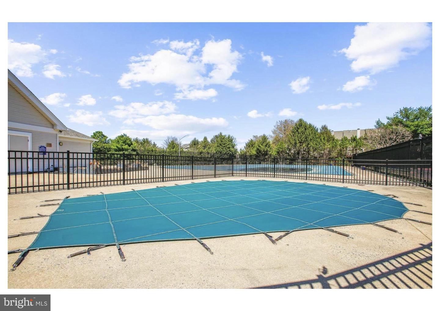 14033 Betsy Ross Ln Property Photo 27