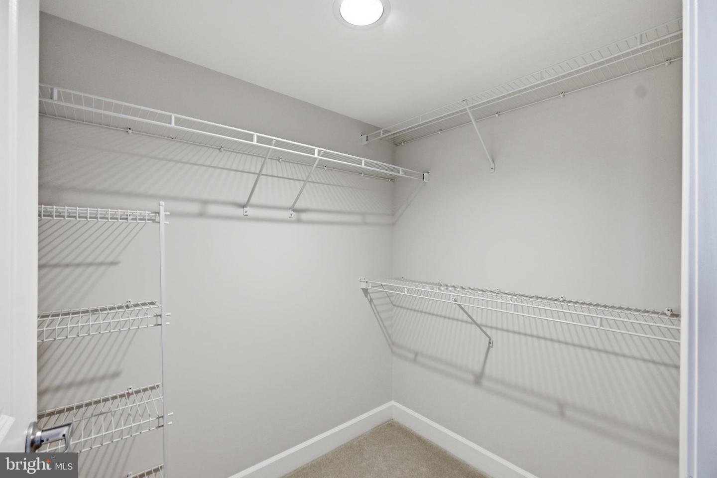 11800 Sunset Hills Rd #202 Property Photo 21