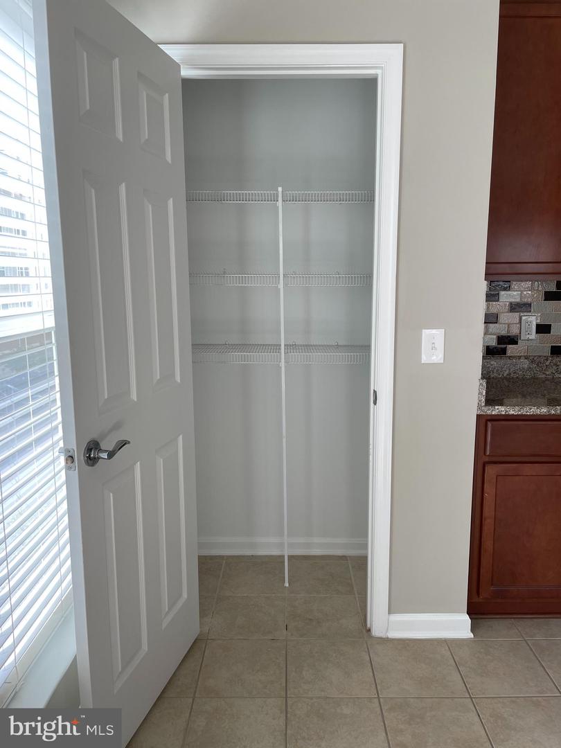 2953 Finsbury Pl #96 Property Photo 11
