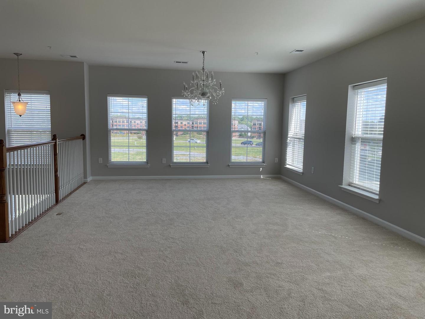 2953 Finsbury Pl #96 Property Photo 18