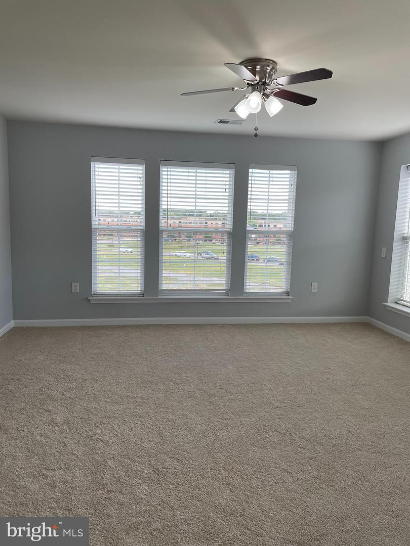 2953 Finsbury Pl #96 Property Photo 28